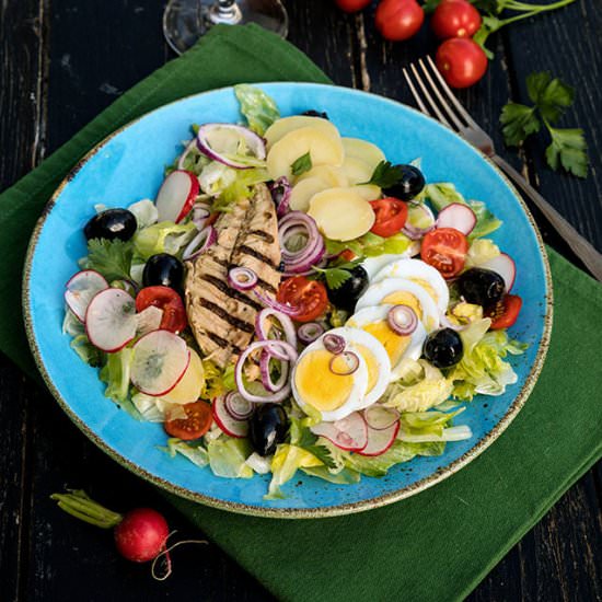 Spring salad with fish - Recipe photo by DivaInBucatarie