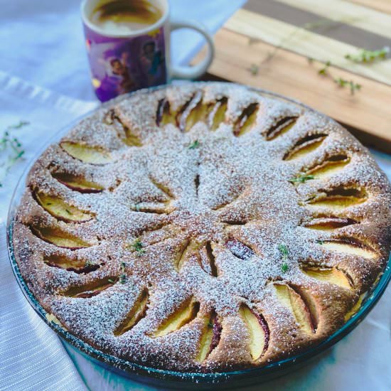 Peach, almond and thyme tart - Recipe photo by ramonascuisine