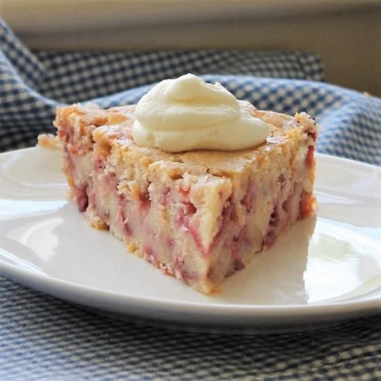 French Strawberry Cake - Recipe photo by MyRecipeReviews