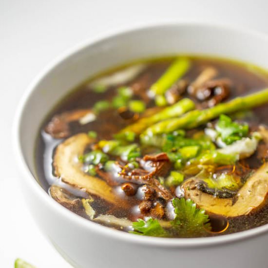Pegan Pho-Style Mushroom Soup - Recipe photo by HomeSweetJones