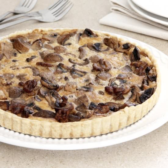 Mushroom Quiche with Walnuts - Recipe photo by lilcookieblog