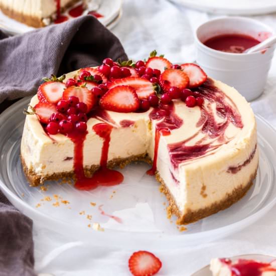 Strawberry Swirl Cheesecake - Recipe photo by sugarsaltmagic