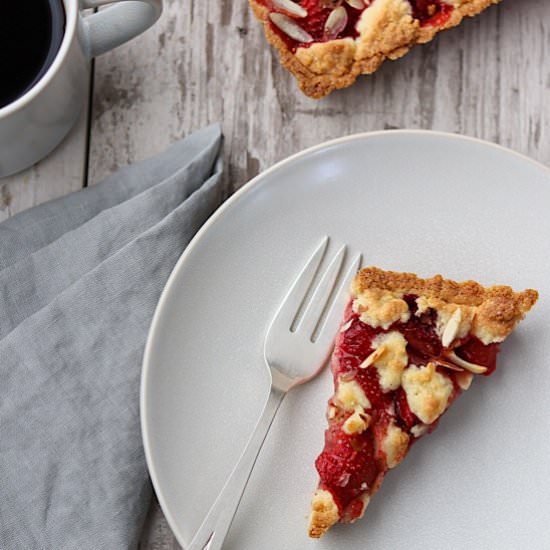 Finnish Strawberry Almond Tart - Recipe photo by truenorthkitchen