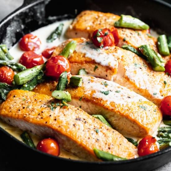 Creamy Lemon Seared Salmon - Recipe photo by cookingforkeeps