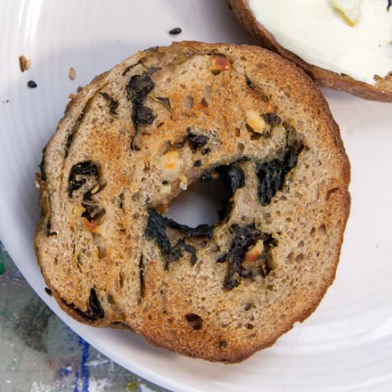 Sourdough Cheesy Kale Bagels - Recipe photo by flavorrd