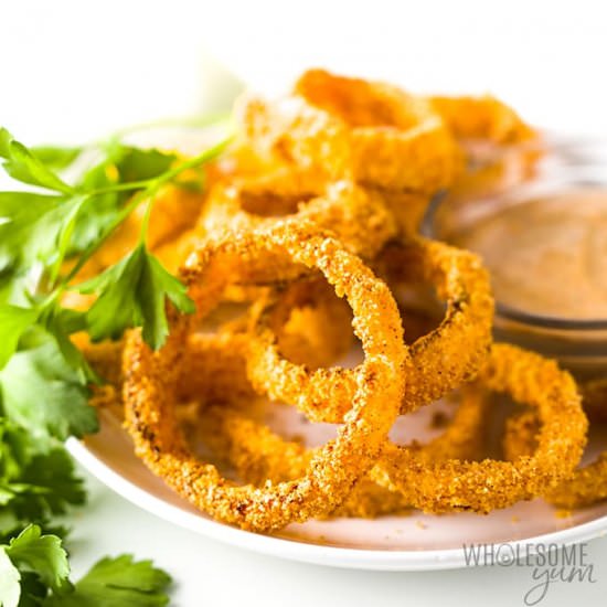 air fryer onion rings - Recipe photo by wholesomeyum