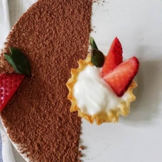 Phyllo dessert cups - Recipe photo by Lathiya
