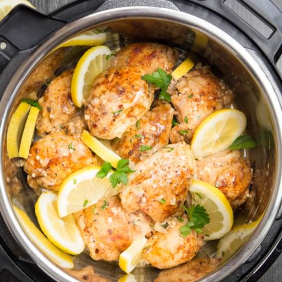 Instant Pot Lemon Garlic Chicken - Recipe photo by healthy instant pot recipes