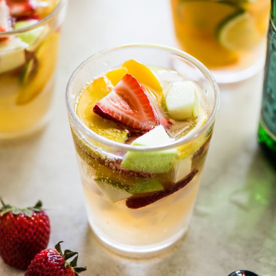 Easy White Sangria - Recipe photo by isabeleats