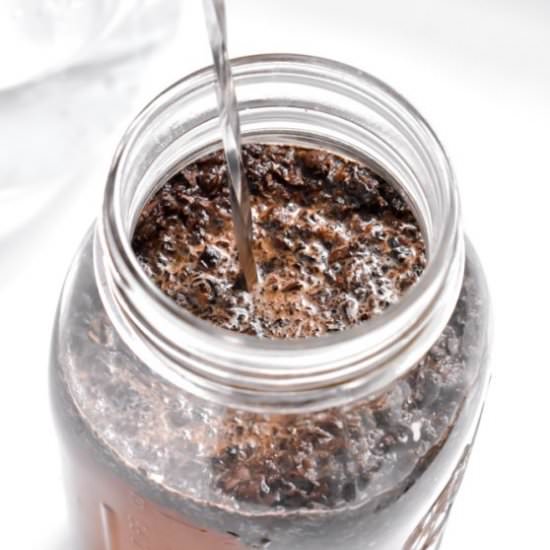 How to Make Cold Brew Coffee - Recipe photo by stressbaking