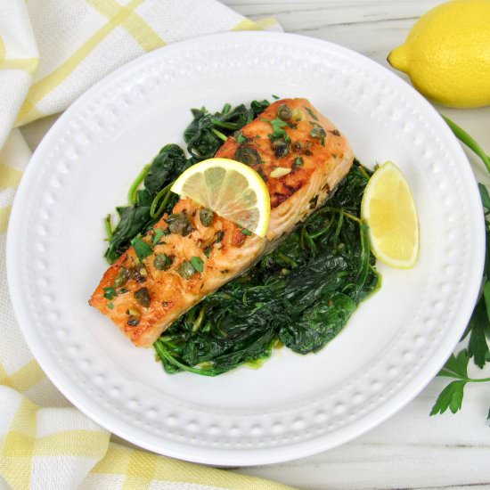 Salmon Piccata with Spinach - Recipe photo by Keto Cooking Christian