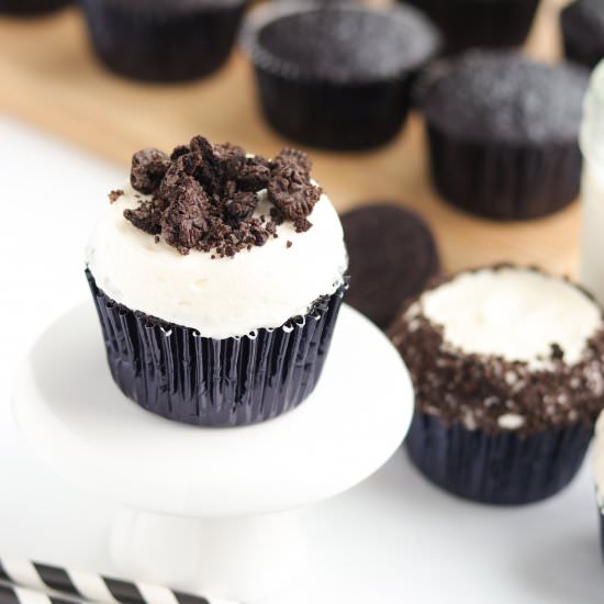 Oreo Cupcakes - Recipe photo by A baJillian Recipes