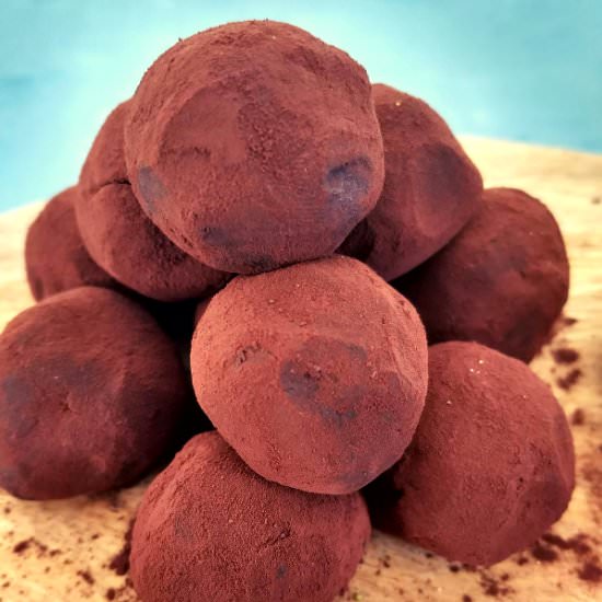 5 INGREDIENT MINT CHOCOLATE TRUFFLE - Recipe photo by cookwithrenu
