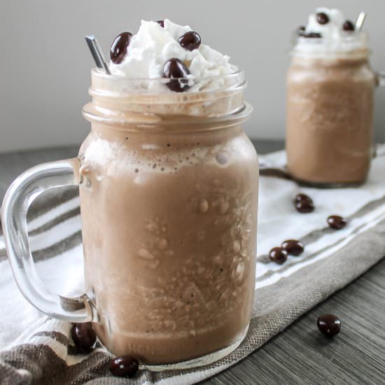 Tahini Mocha Shakes - Recipe photo by Allons-Eat