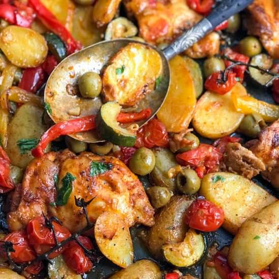 Chicken Thighs Potatoes and Peppers - Recipe photo by panning the globe
