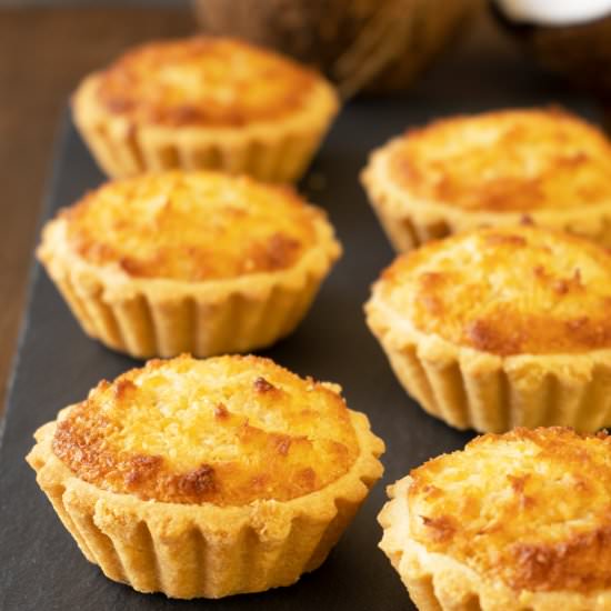 Hong Kong Coconut Tarts - Recipe photo by El Mundo Eats