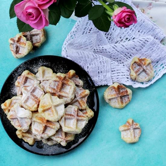 Mini vanilla waffles - Recipe photo by micky apostu