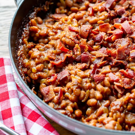 Easy Oven Baked Beans Recipe - Recipe photo by Savingroomfordessert