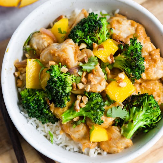 Peanut Mango Chicken Stir Fry - Recipe photo by lemons and zest