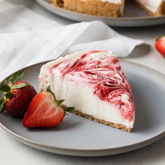 No Bake Strawberry Cheesecake - Recipe photo by IntrovertBaker