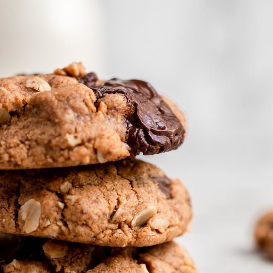 PB Oatmeal Chocolate Chunk Cookies - Recipe photo by themindfulhapa