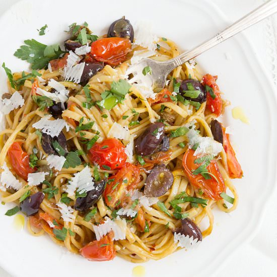 15-minute puttanesca sauce recipe - Recipe photo by The clever meal