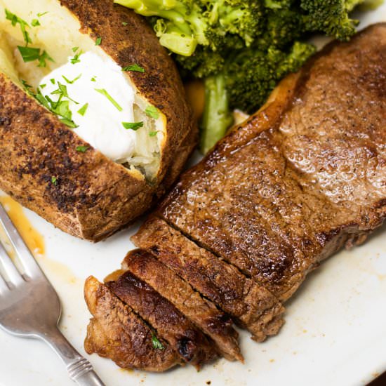 Perfect Pan Seared Steak - Recipe photo by The Kitchen Wife