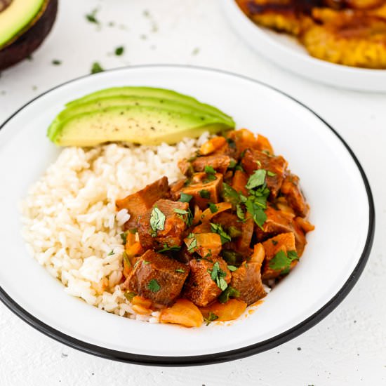 Venezuelan Lengua en Salsa - Recipe photo by Mommys Home Cooking