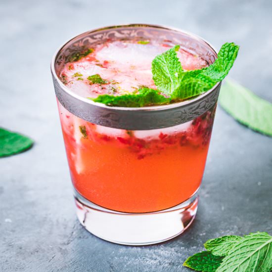 Strawberry Mojito - Recipe photo by sipandfeast