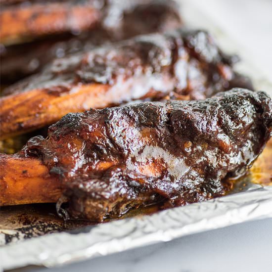 Slow Cooker Beef Ribs - Recipe photo by BakingMischief