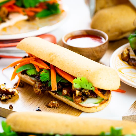 Gluten-free cauliflower banh-mi - Recipe photo by piloncilloyvainilla