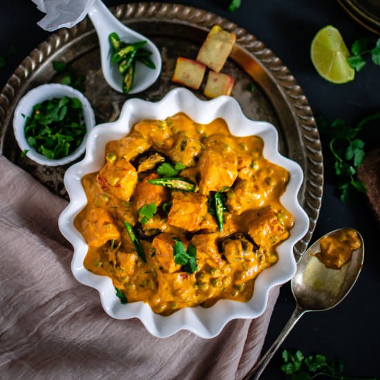 Mushroom Matar Paneer - Recipe photo by Gastronomic Bong