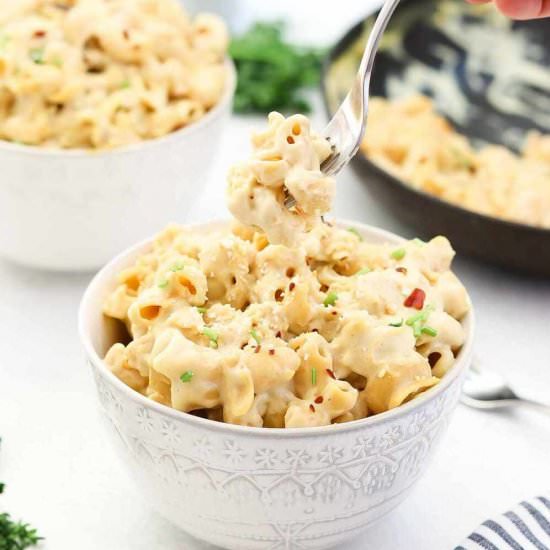 The BEST Vegan Mac and Cheese - Recipe photo by eatwithclarity