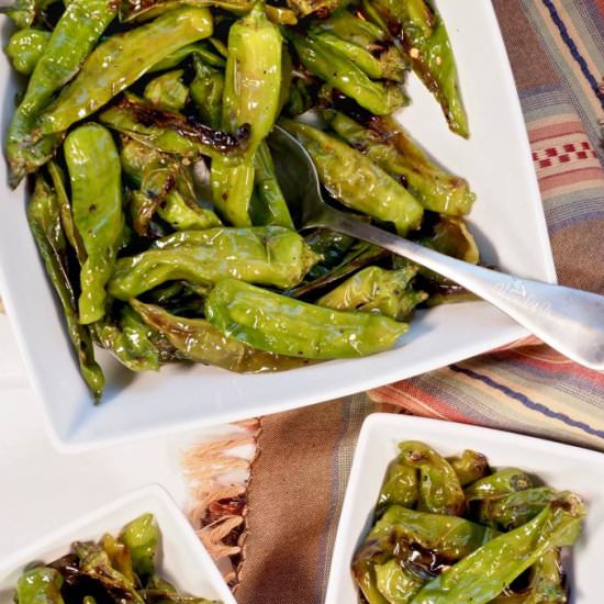 Togarashi Grilled Shishito Peppers - Recipe photo by Homemade and Yummy