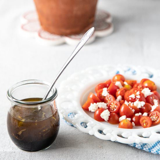 Sweet Basil Viinaigrette - Recipe photo by sidewalkshoes