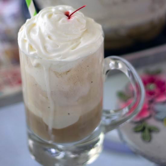 Root Beer Floats - Recipe photo by jsoltys