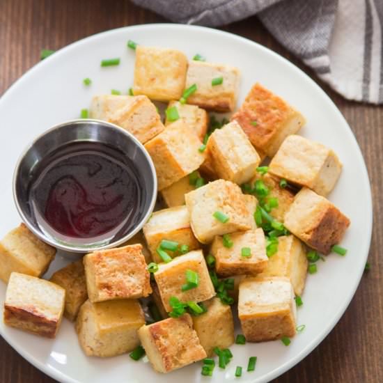 Salt & Vinegar Tofu - Recipe photo by Connoisseurus Veg