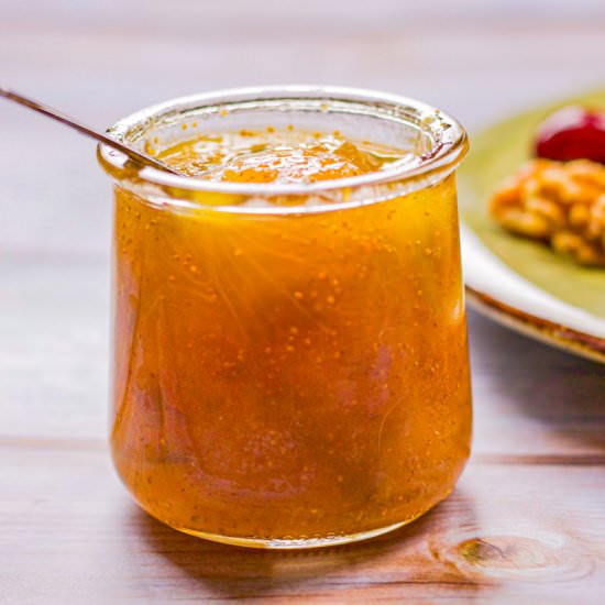 Easy Cardamom Fig Preserves Recipe - Recipe photo by HIldaskitchenblog