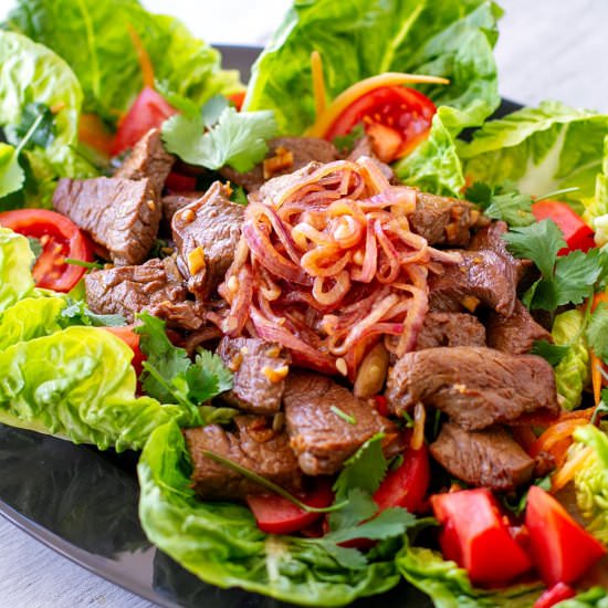 Vietnamese Shaking Beef Salad - Recipe photo by IrenaMacri