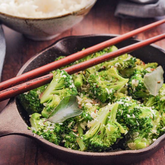 Broccoli Stir Fry - Recipe photo by Veggiecurean