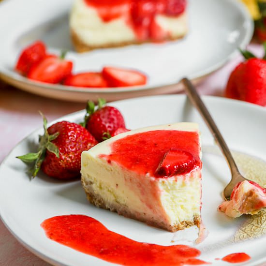 Instant Pot Mascarpone Cheesecake - Recipe photo by SprinklesandSeaSalt