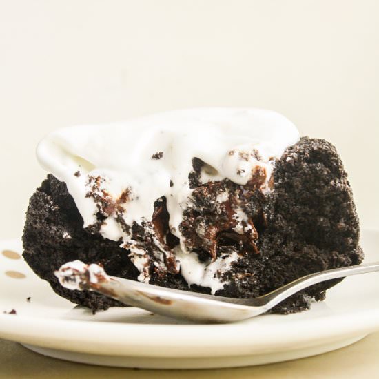 Molten Chocolate Cakes - Recipe photo by The Desserted Girl