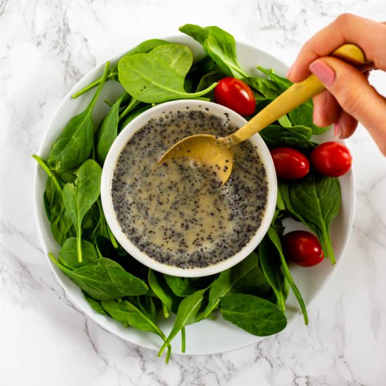 3-Minute Poppy Seed Dressing - Recipe photo by wholly-plants