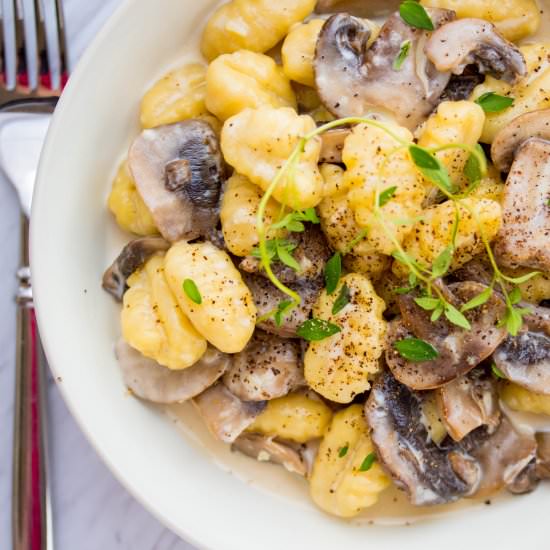Creamy Garlic Mushroom Gnocchi - Recipe photo by No Plate Like Home