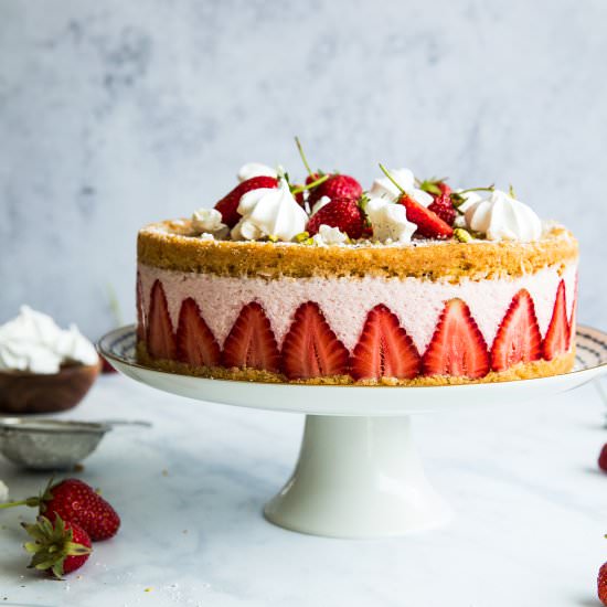 Strawberry Mousse Cake - Recipe photo by jernejkitchen