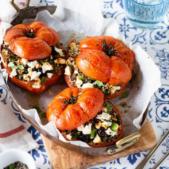 Quinoa stuffed tomatoes - Recipe photo by Lets eat together