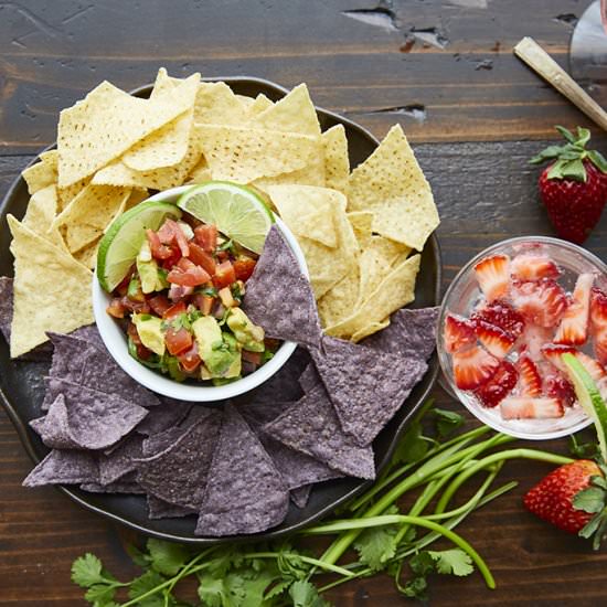 Salsa Fresca (pico de gallo) - Recipe photo by TheKitchenWhisperer