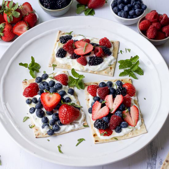Simple Summer Snack - Recipe photo by thedomesticdietitian
