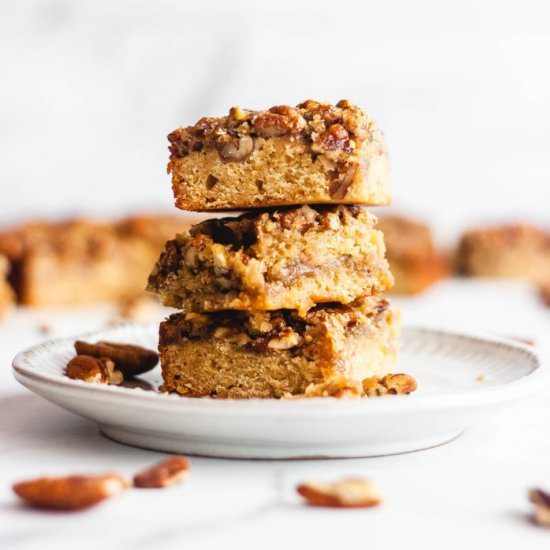 MAPLE PECAN PIE BARS - Recipe photo by sweetbasil