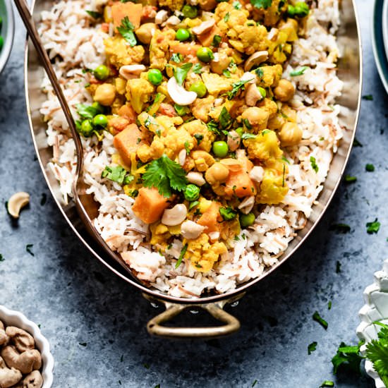Cauliflower Curry - Recipe photo by foolproofliving.com